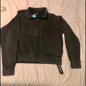 Women’s sweatshirt